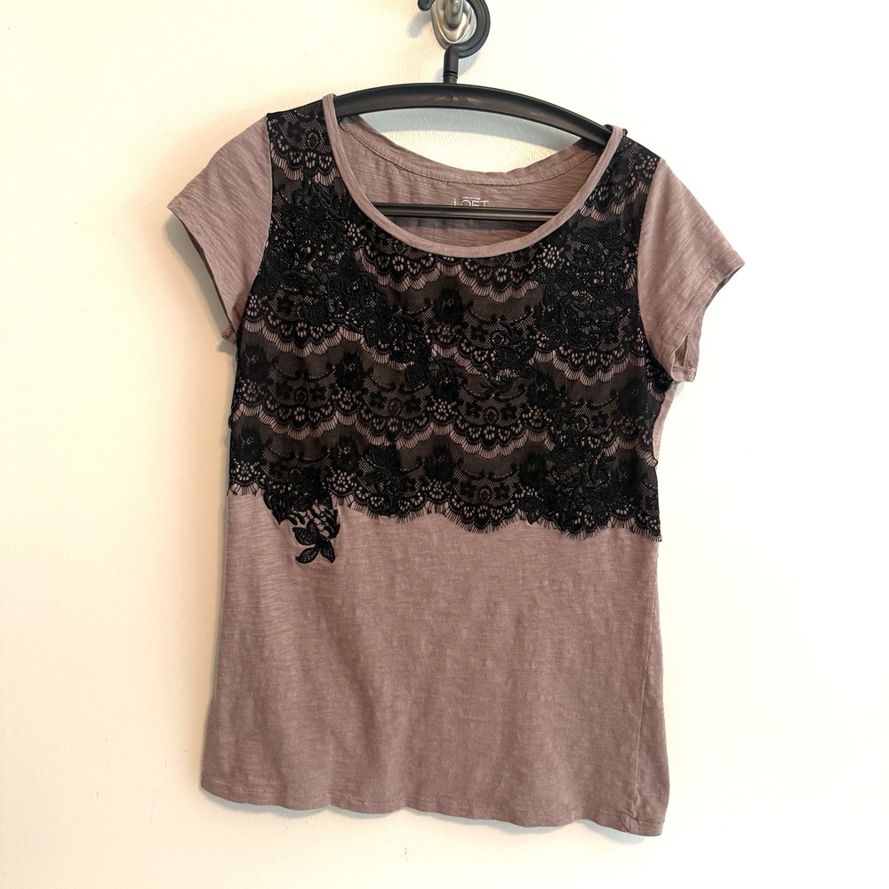 Ann Taylor Loft Womens Short Sleeve Shirt Med Lace Overlay Dainty Casualcore